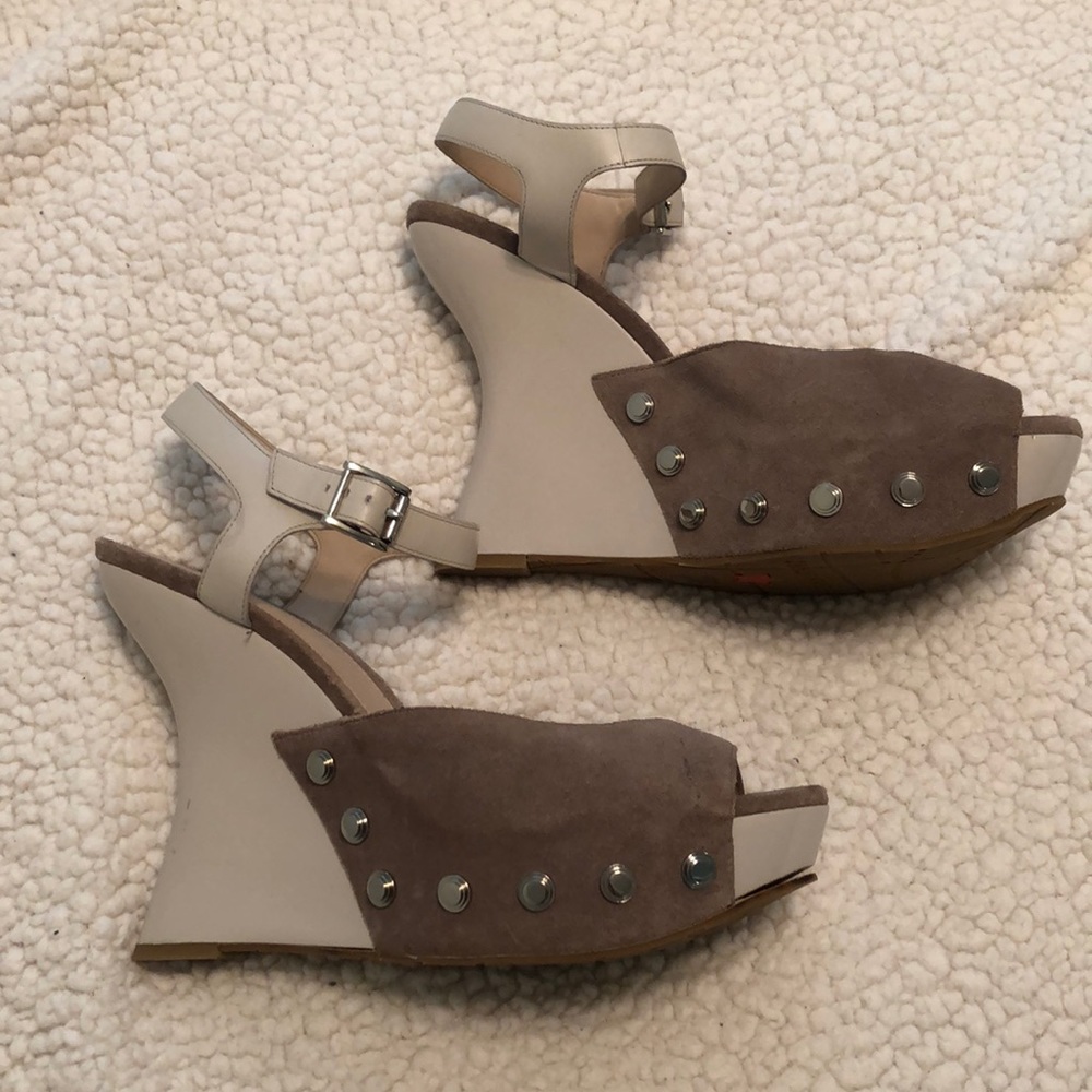 Shoes - Picture 2 of 3
